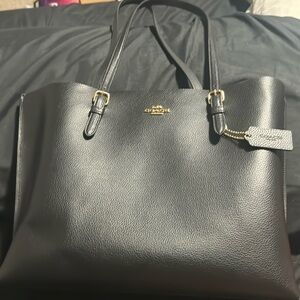 Medium Coach tote bag
